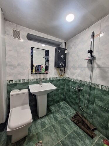 Satılır 2 otaqlı köhnə tikili 45 m², Elmlər Akademiyası m., photo 15 from 16