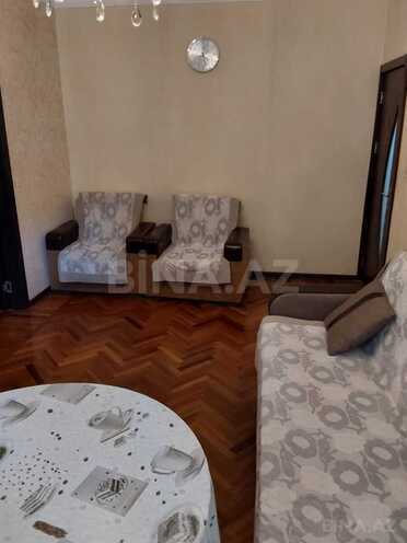Satılır 5 otaqlı köhnə tikili 135 m², Azadlıq Prospekti m., photo 3 from 12