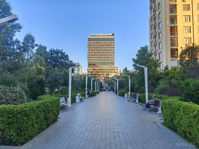 Satılır 4 otaqlı yeni tikili 210 m², 28 May m., photo 4 from 31