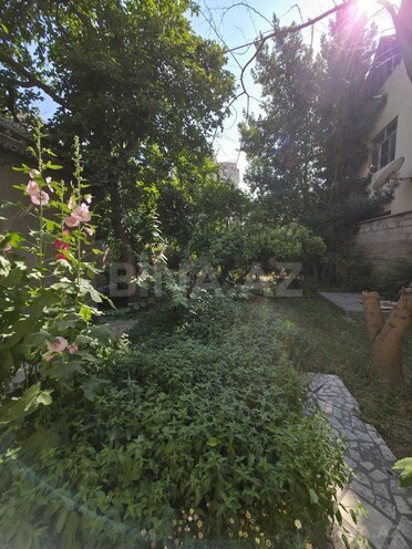 Продаётся 5-комн. дом/дача 160 м², пос. Бакиханова, photo 1 from 31