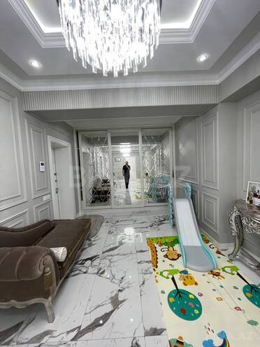 Продаётся 4-комн. новостройка 180 м², м. Насими, photo 8 from 16