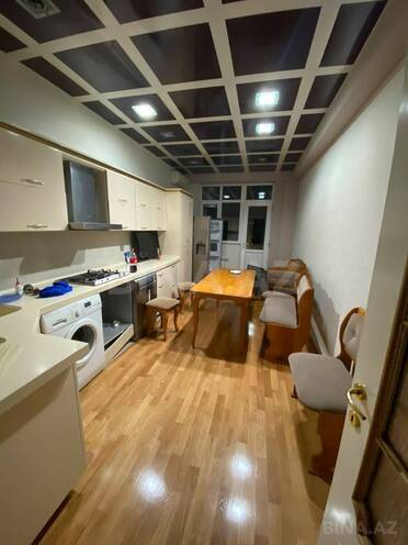 İcarəyə verilir 3 otaqlı yeni tikili 150 m², 28 May m., photo 16 from 21