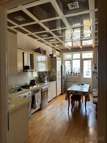 İcarəyə verilir 3 otaqlı yeni tikili 150 m², 28 May m., photo 17 from 21