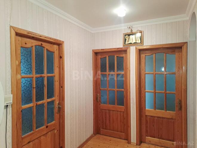 Satılır 3 otaqlı köhnə tikili 68 m², Müşfiqabad q., photo 1 from 7