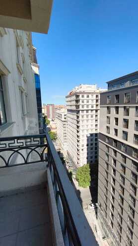 İcarəyə verilir 3 otaqlı yeni tikili 80 m², 28 May m., photo 6 from 20