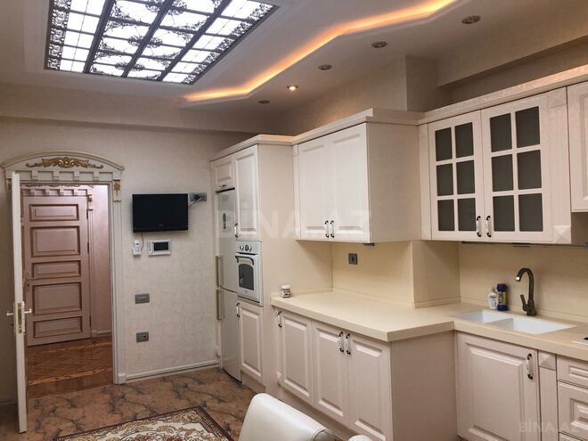 Сдаётся 3-комн. новостройка 157 м², м. Элмляр Академиясы, photo 13 from 30