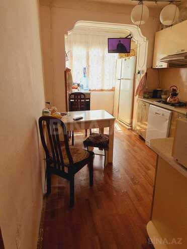 Продаётся 3-комн. вторичка 75 м², пос. Ази Асланова, photo 1 from 8