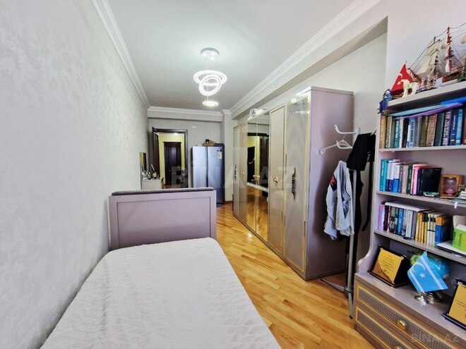 Продаётся 4-комн. новостройка 160 м², м. Кара Караев, photo 8 from 21