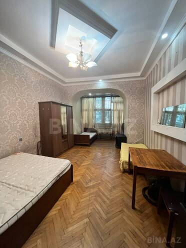 İcarəyə verilir 2 otaqlı köhnə tikili 50 m², 28 May m., photo 4 from 10