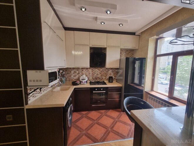 Продаётся 3-комн. вторичка 80 м², м. Шах Исмаил Хатаи, photo 11 from 17
