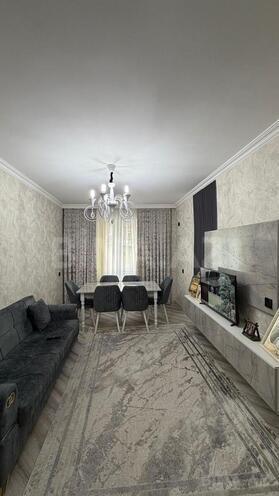 Satılır 3 otaqlı köhnə tikili 80 m², Bakıxanov q., photo 1 from 17