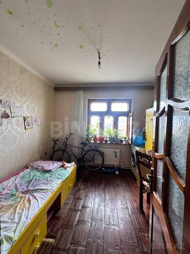 Satılır 3 otaqlı köhnə tikili 80 m², Bakıxanov q., photo 9 from 13