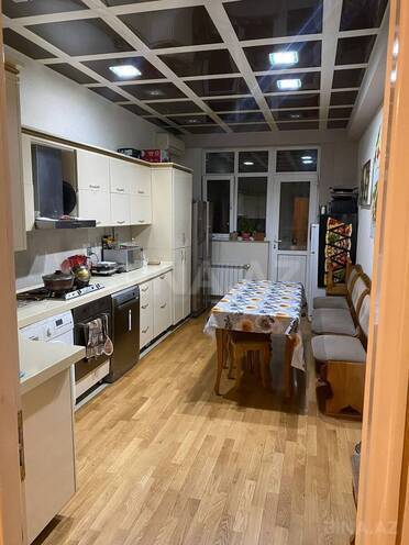 İcarəyə verilir 3 otaqlı yeni tikili 150 m², Nizami m., photo 15 from 16