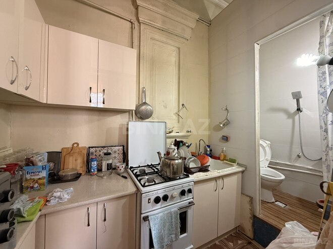Satılır 2 otaqlı köhnə tikili 45 m², Sahil m., photo 9 from 10