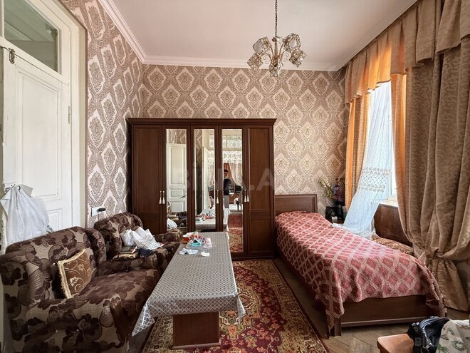 Satılır 2 otaqlı köhnə tikili 45 m², Sahil m., photo 7 from 10