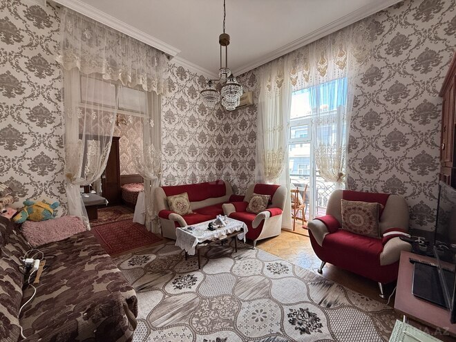 Satılır 2 otaqlı köhnə tikili 45 m², Sahil m., photo 8 from 10