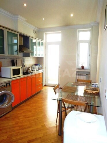 İcarəyə verilir 2 otaqlı yeni tikili 95 m², Nizami m., photo 10 from 12