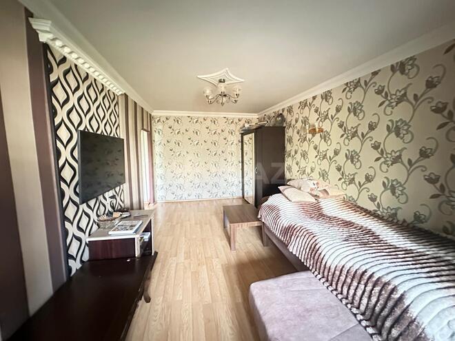 İcarəyə verilir 1 otaqlı köhnə tikili 40 m², İnşaatçılar m., photo 1 from 12