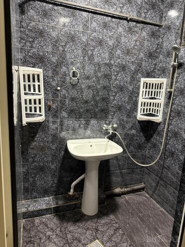 Сдаётся 3-комн. вторичка 80 м², м. Нариман Нариманов, photo 12 from 14