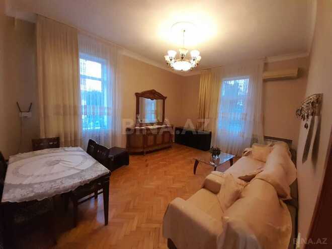 İcarəyə verilir 2 otaqlı köhnə tikili 65 m², 28 May m., photo 5 from 9