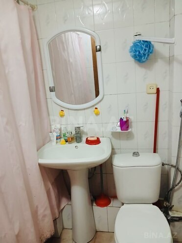 Satılır 3 otaqlı köhnə tikili 70 m², Nizami m., photo 15 from 17