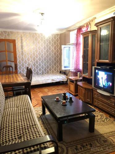 Сдаётся 1-комн. вторичка 40 м², м. Нариман Нариманов, photo 4 from 13