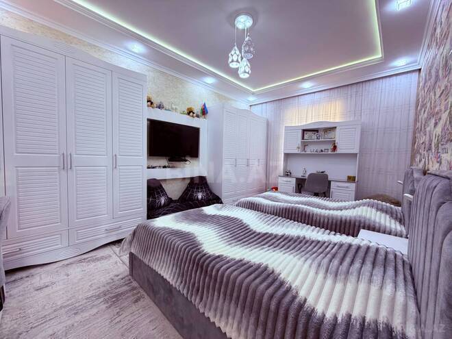 Satılır 4 otaqlı həyət evi/bağ evi 180 m², Novxanı q., photo 12 from 26