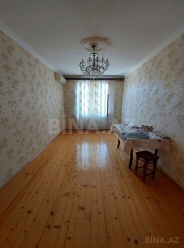 Продаётся 3-комн. вторичка 80 м², м. Ази Асланов, photo 1 from 7