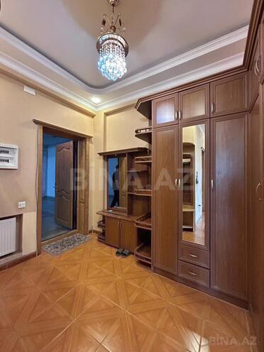 İcarəyə verilir 3 otaqlı yeni tikili 170 m², 28 May m., photo 17 from 20