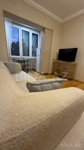İcarəyə verilir 2 otaqlı köhnə tikili 50 m², 8-ci mikrorayon q., photo 4 from 11
