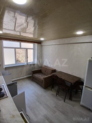 Satılır 1 otaqlı köhnə tikili 30 m², 7-ci mikrorayon q., photo 1 from 8