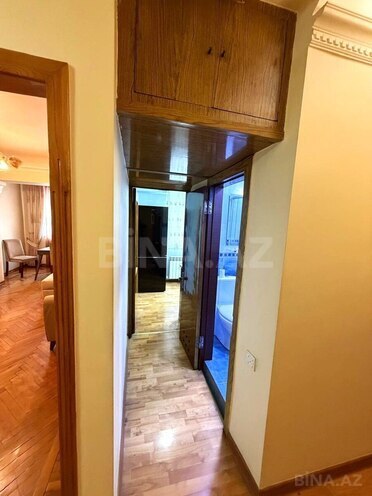 Satılır 3 otaqlı köhnə tikili 75 m², Nizami m., photo 17 from 19