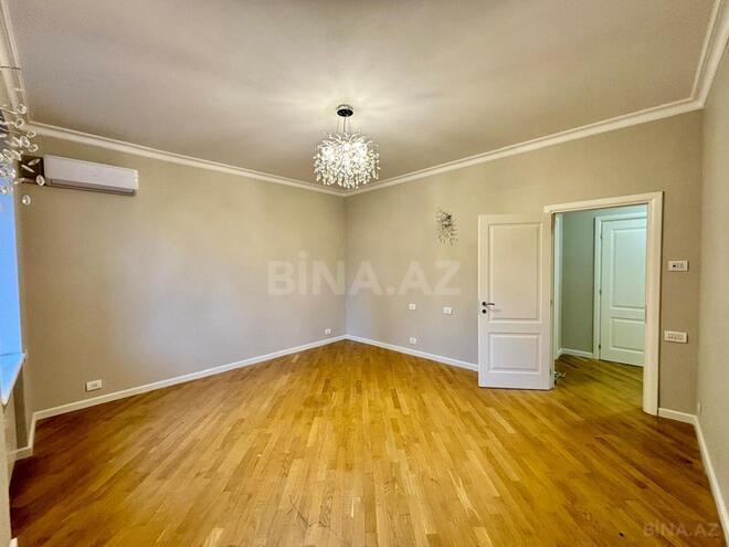 Satılır 3 otaqlı köhnə tikili 97.7 m², 28 May m., photo 13 from 30