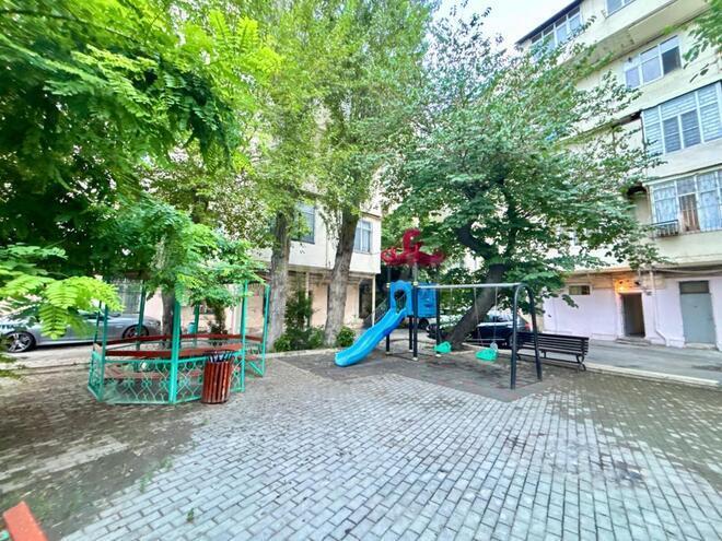 Satılır 3 otaqlı köhnə tikili 97.7 m², 28 May m., photo 8 from 30