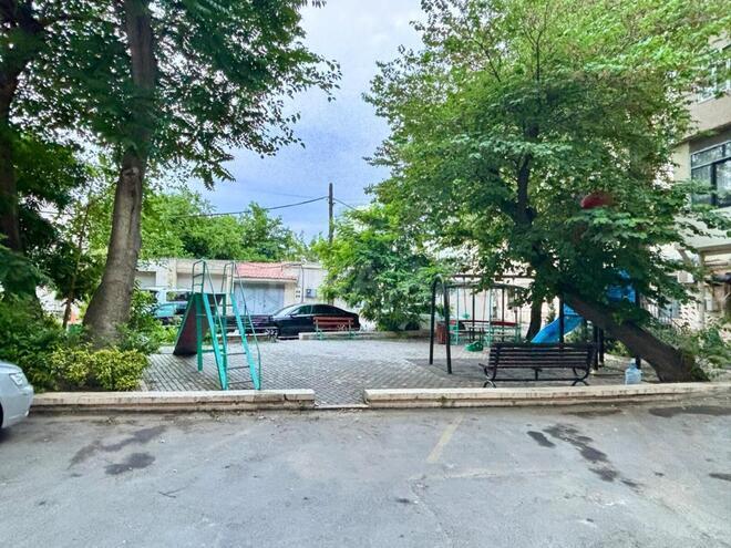 Satılır 3 otaqlı köhnə tikili 97.7 m², 28 May m., photo 27 from 30