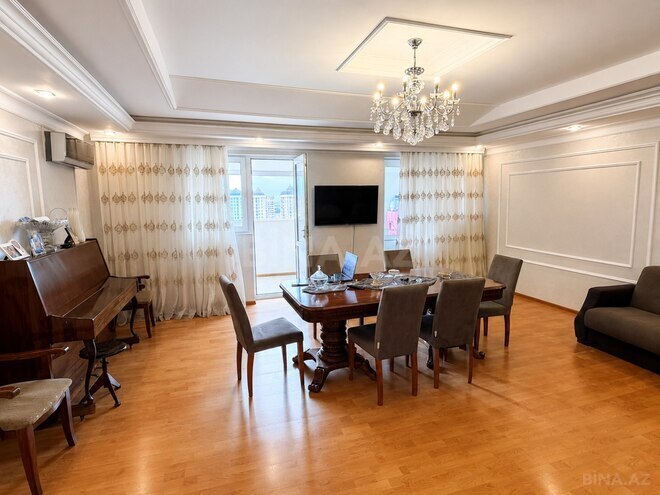 Продаётся 4-комн. новостройка 150 м², м. Нариман Нариманов, photo 1 from 22