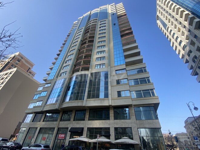 Satılır 4 otaqlı yeni tikili 240 m², 28 May m., photo 19 from 27