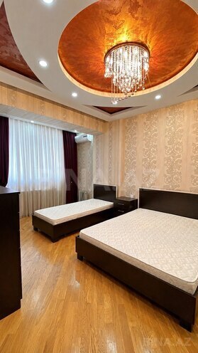 İcarəyə verilir 2 otaqlı yeni tikili 70 m², Memar Əcəmi m., photo 6 from 12