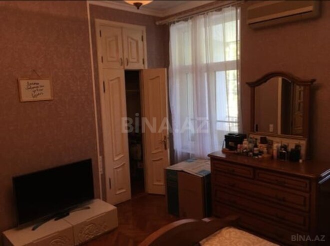Satılır 3 otaqlı köhnə tikili 100 m², Nərimanov r., photo 13 from 26