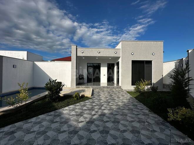 Satılır 4 otaqlı həyət evi/bağ evi 150 m², Şüvəlan q., photo 1 from 16