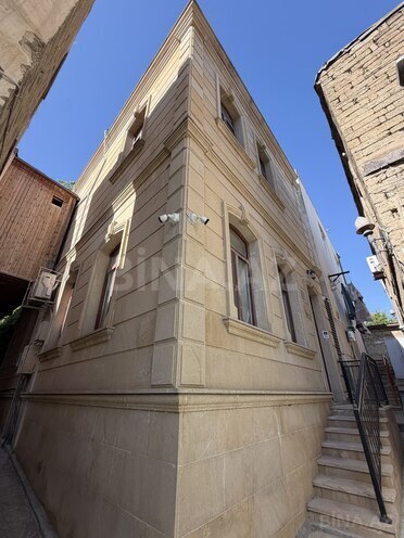 Satılır 4 otaqlı köhnə tikili 120 m², İçəri Şəhər m., photo 1 from 21