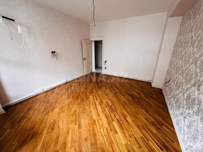 Продаётся 2-комн. новостройка 105 м², м. Низами, photo 9 from 16
