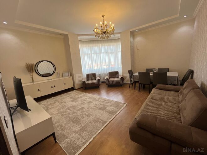 Продаётся 3-комн. новостройка 102.1 м², Абшеронcкий  р., photo 1 from 18