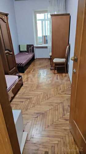 Сдаётся 3-комн. вторичка 70 м², м. Гянджлик, photo 1 from 10