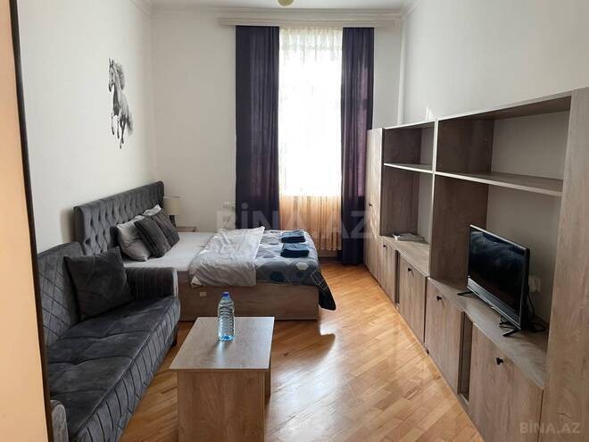 İcarəyə verilir 1 otaqlı köhnə tikili 30 m², İçəri Şəhər m., photo 1 from 11
