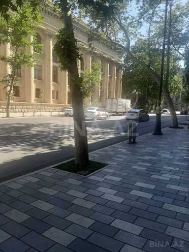 Satılır 2 otaqlı köhnə tikili 45 m², Sahil m., photo 3 from 21