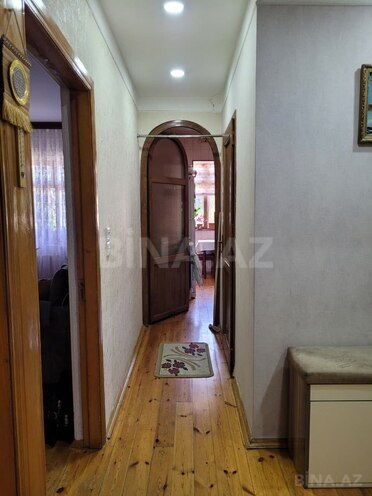Продаётся 3-комн. вторичка 90 м², Хатаинский р., photo 8 from 15