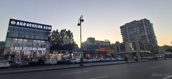 Сдаётся 2-комн. вторичка 50 м², м. Иншаатчылар, photo 1 from 16