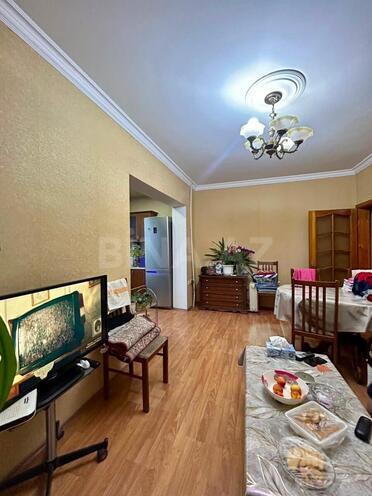 Продаётся 2-комн. вторичка 70 м², м. Азадлыг проспекти, photo 4 from 19