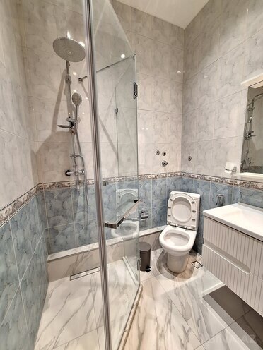 İcarəyə verilir 2 otaqlı köhnə tikili 90 m², 28 May m., photo 9 from 11